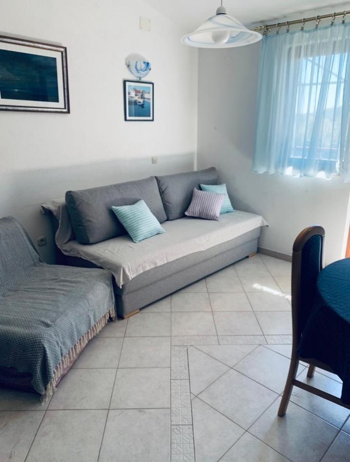 One Bedroom Apartment With Terrace And Seaview - B セヴィド エクステリア 写真